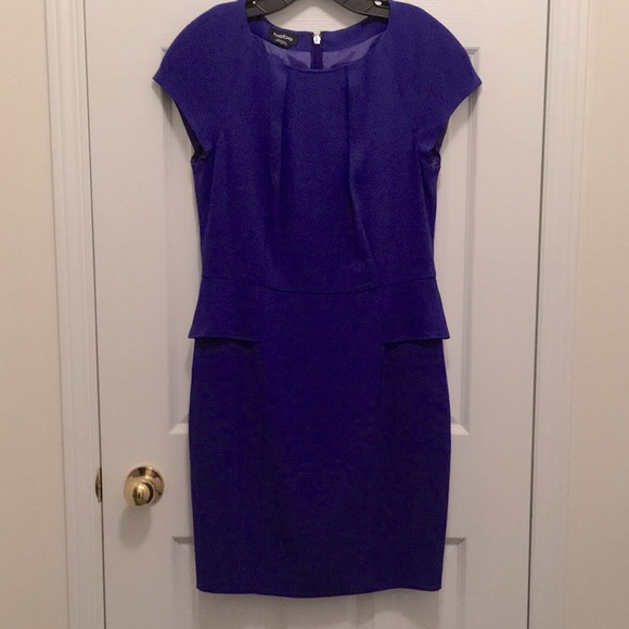 Bebe Sheath Dress - Picture 1 of 4